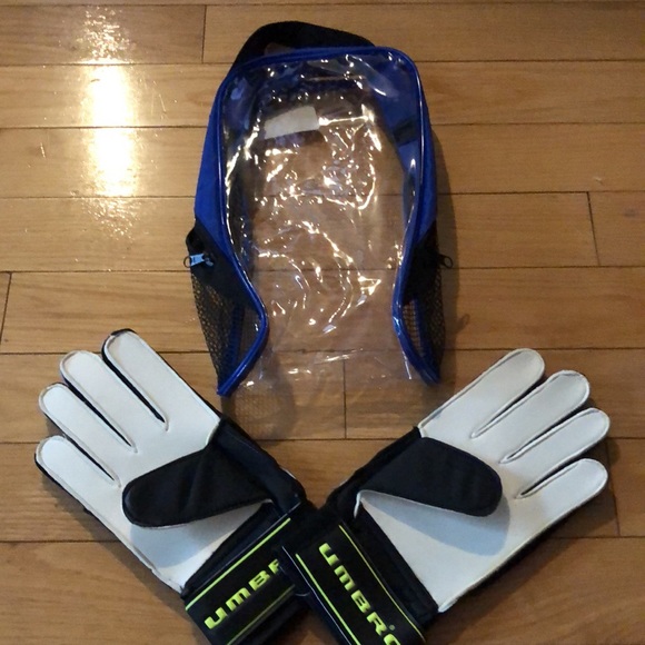 BNIP Umbro Barrier Goal Keeper Gloves - Picture 3 of 8